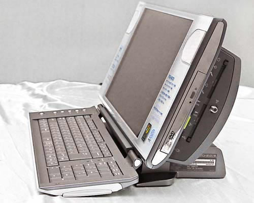 sony pcv-w101是vaio系列第一款采用一体化设计的桌面电脑,将主 