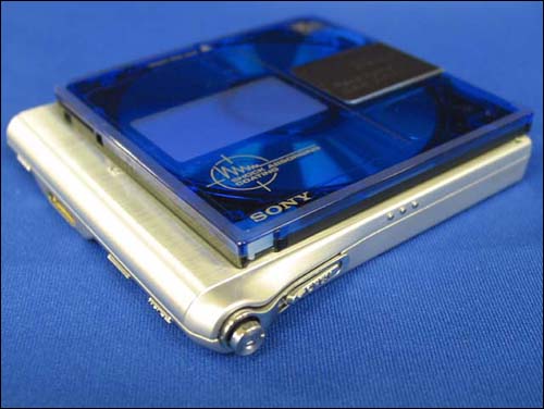 sony:10日正式发布10周年纪念版md播放机[图]